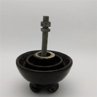 Isolateur en porcelaine de transmission